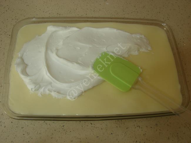 Muhallebili Etimek Tatlısı - Yapılışı (9/12) 