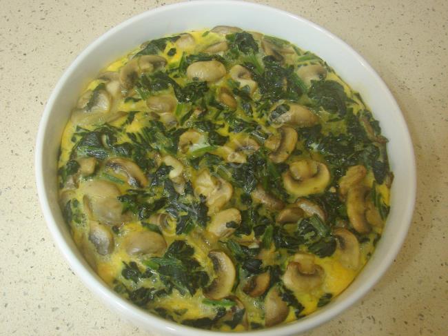 Ispanaklı Mantarlı Yumurta - Yapılışı (11/16) 