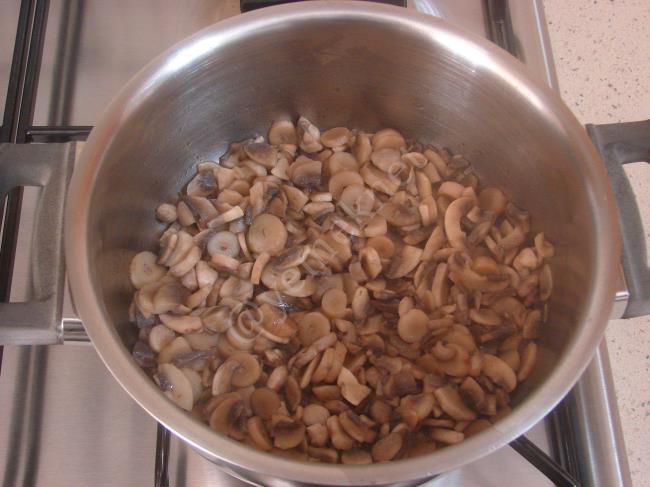 Mantar Çorbası - Yapılışı (4/12) 