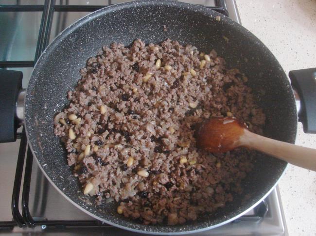 Sarıyer Böreği - Yapılışı (5/20) 