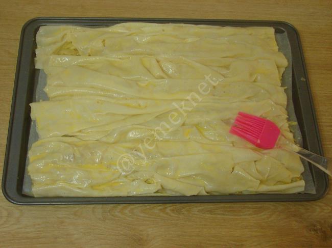 Soğan Böreği - Yapılışı (19/24) 