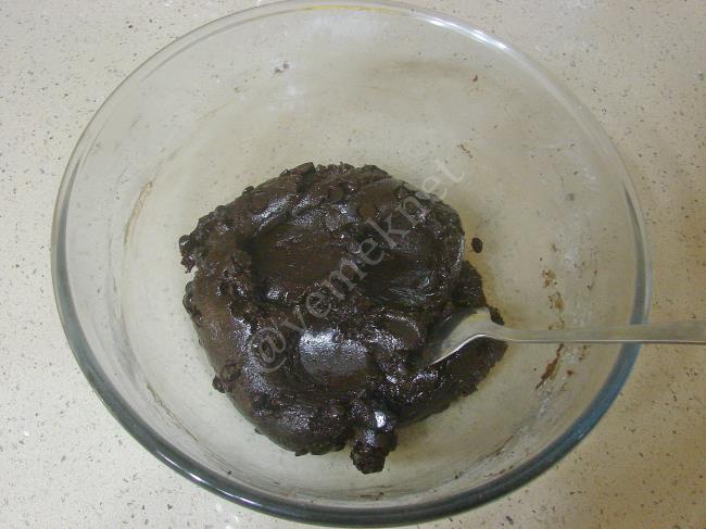 Çikolatalı Kurabiye - Yapılışı (10/16) 