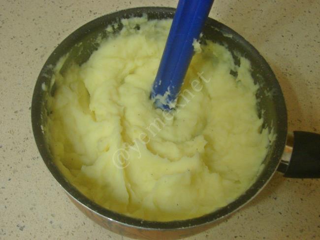 Hasanpaşa Köftesi - Yapılışı (9/16) 