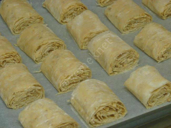 Kuru Baklava - Yapılışı (10/16) 