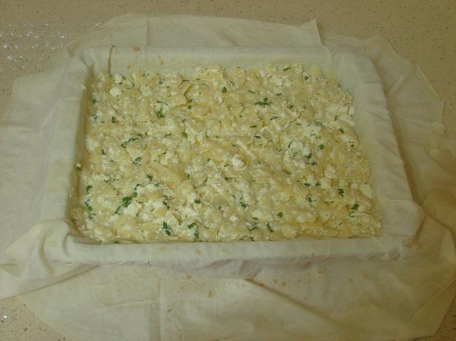 Makarna Böreği - Yapılışı (12/20) 