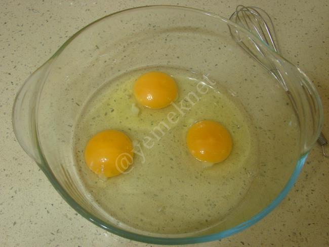 Makarna Böreği - Yapılışı (2/20) 