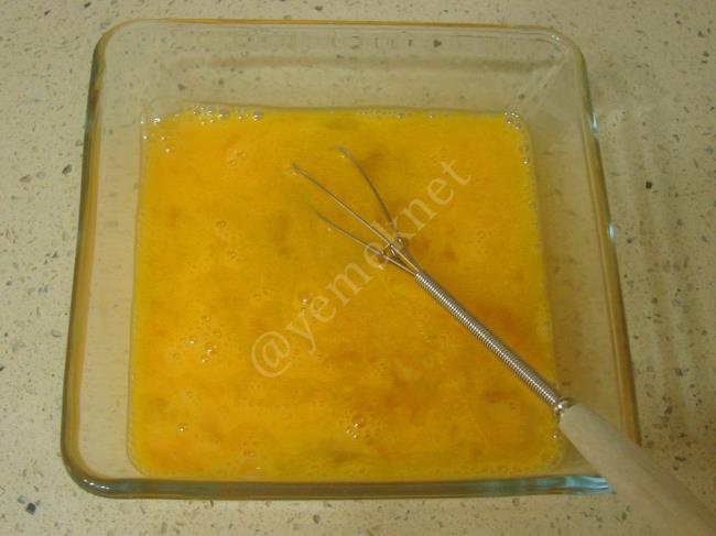 Mantarlı Omlet - Yapılışı (4/12) 