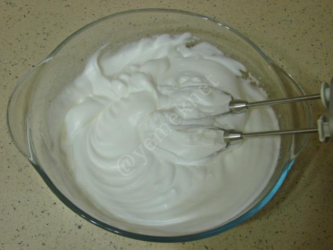 Porsiyonluk Rulo Pasta - Yapılışı (7/28) 