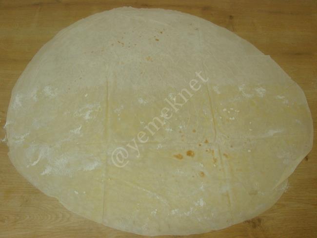 Yufkadan Patatesli Börek - Yapılışı (6/16) 