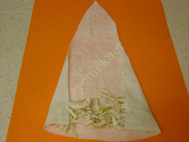 Yufkadan Tavuklu Mantı - Yapılışı (6/16) 