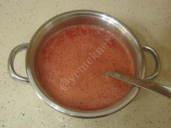 Çilekli Sorbe - Yapılışı (10/16) 