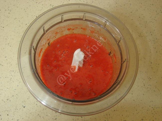 Çilekli Sorbe - Yapılışı (8/16) 