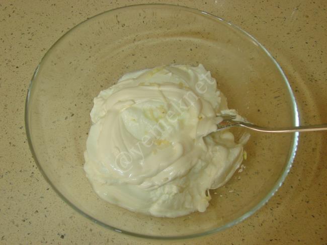 Yoğurtlu Patates Salatası - Yapılışı (10/16) 