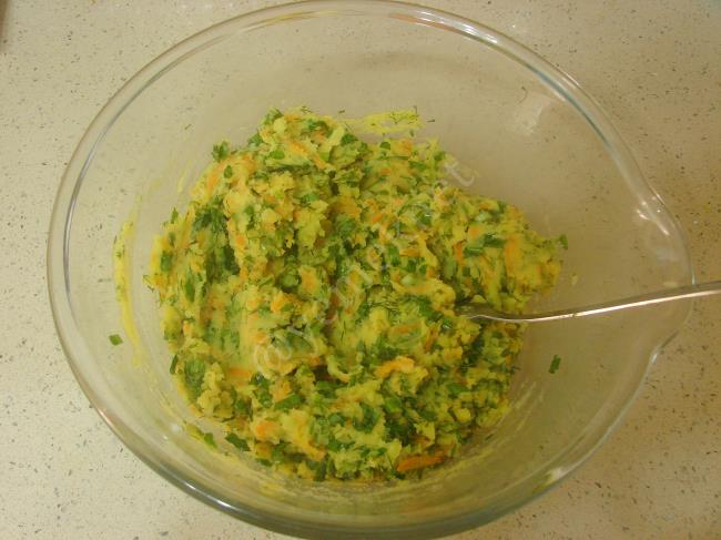 Yoğurtlu Patates Salatası - Yapılışı (7/16) 