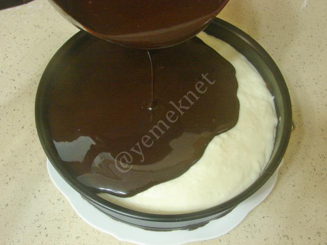 Mozaik Pastalı İrmik Tatlısı - Yapılışı (13/16) 