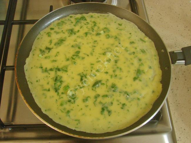 Otlu Krep - Yapılışı (8/12) 