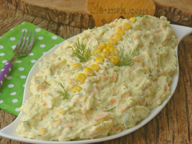 Kerevizi Birde Böyle Deneyin : Patatesli Kereviz Salatası
