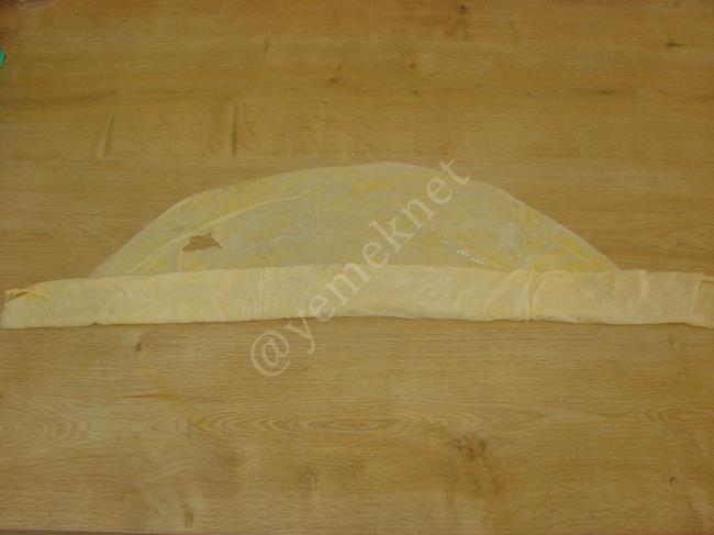 Yufkadan Pişi - Yapılışı (5/12) 