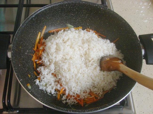 Acem Pilavı - Yapılışı (8/20) 