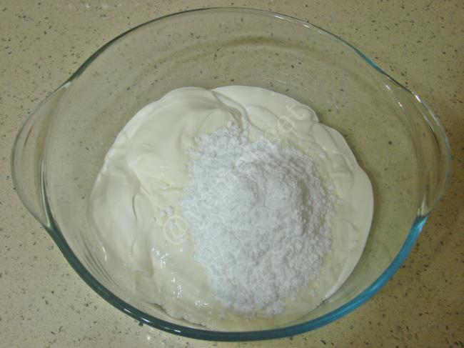 Çilekli Pasta - Yapılışı (10/24) 