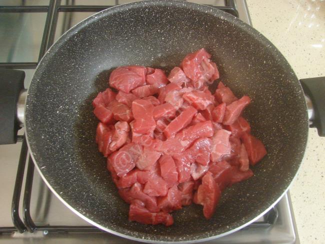 Etli Patlıcan Kebabı - Yapılışı (2/20) 