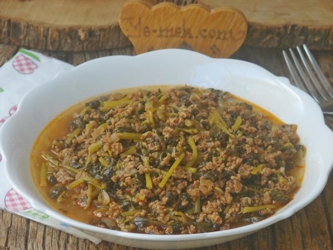 Kıymalı Semizotu Yemeği - Yapılışı (9/12) 