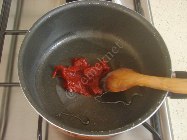 Ezogelin Çorbası - Yapılışı (2/12) 