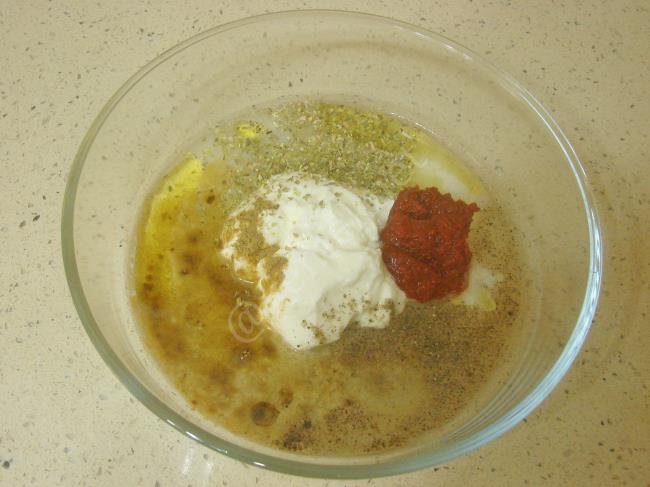 Fırında Soslu Tavuk - Yapılışı (2/12) 