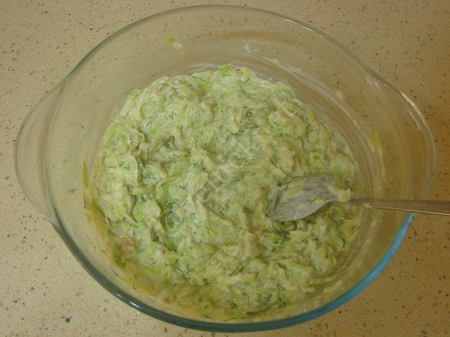 Mayonezli Kabak Salatası - Yapılışı (5/8) 