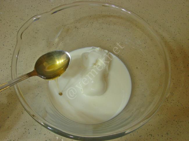 Muzlu Milkshake - Yapılışı (3/8) 