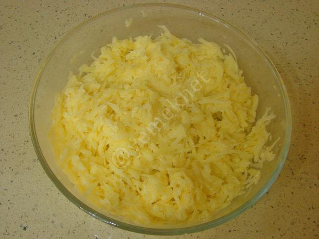 Patates Röşti - Yapılışı (4/12) 