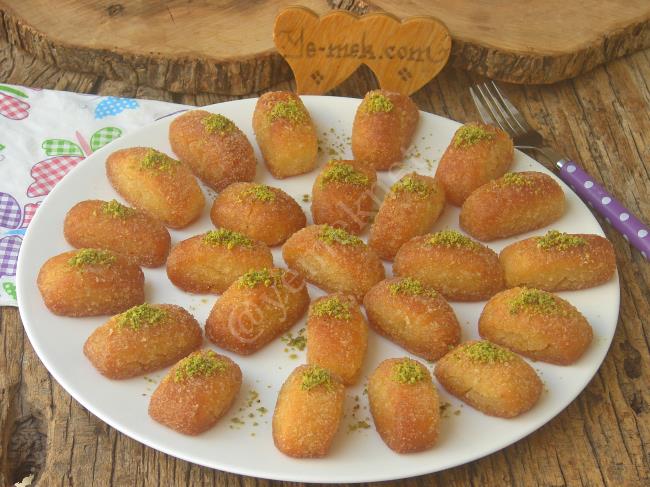Şerbetli İrmik Tatlısı Nasıl Yapılır? (10/12) Resimli Yemek Tarifleri