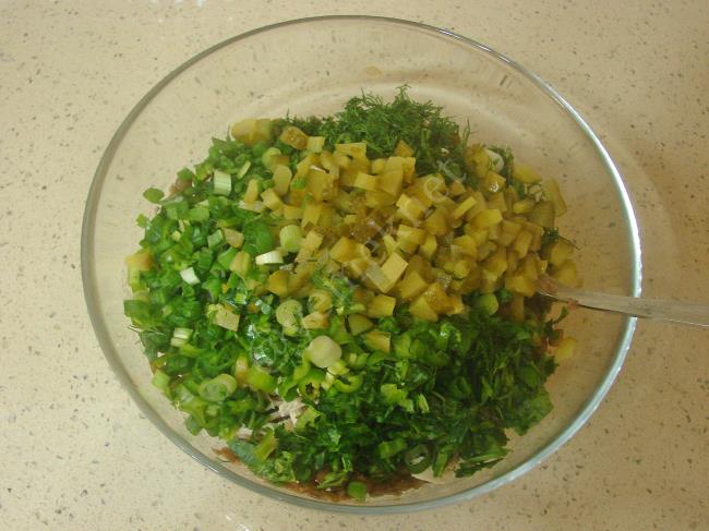 Tavuklu Mercimek Salatası - Yapılışı (4/8) 