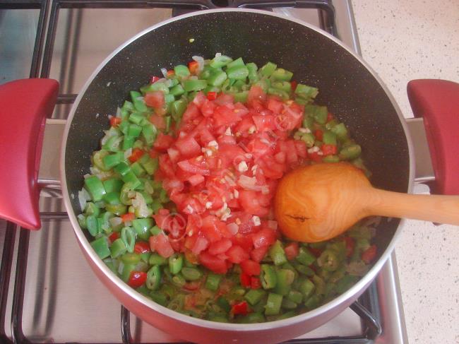 Taze Fasulyeli Bulgur Pilavı - Yapılışı (6/16) 