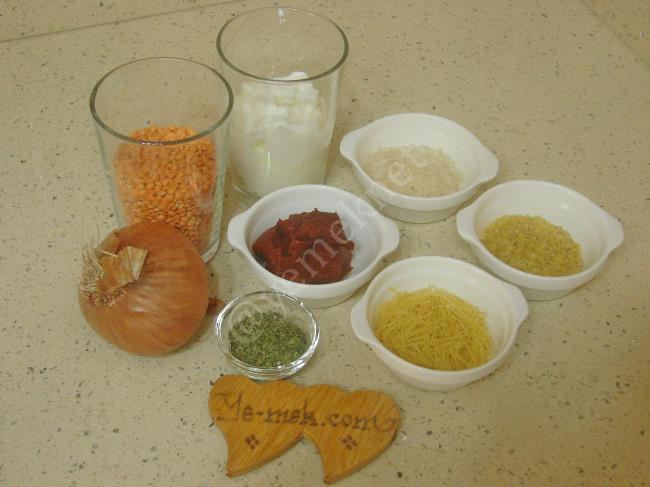 Yoğurtlu Ezogelin Çorbası - Yapılışı (1/16) 