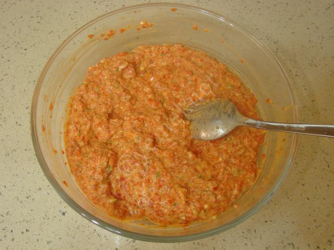 Yoğurtlu Kırmızı Biber Mezesi - Yapılışı (9/12) 