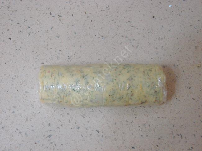 Çeşnili Tereyağı - Yapılışı (7/12) 