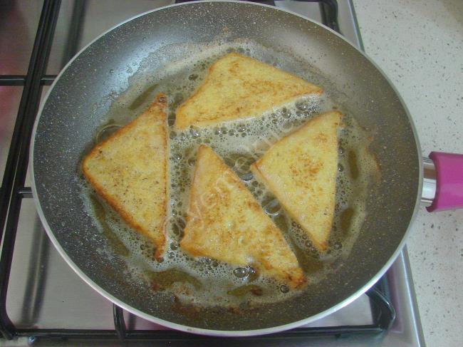 Klasik Fransız Tostu - Yapılışı (9/12) 