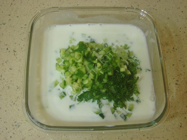 Cevizli Cacık - Yapılışı (3/8) 