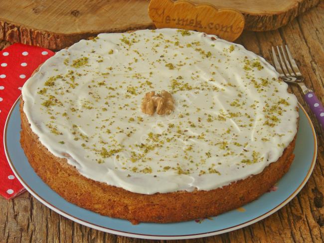 Havuçlu Yağsız Kek Nasıl Yapılır? (10/12) Resimli Yemek Tarifleri