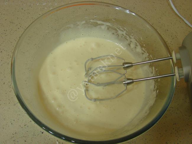 Havuçlu Yağsız Kek - Yapılışı (3/12) 