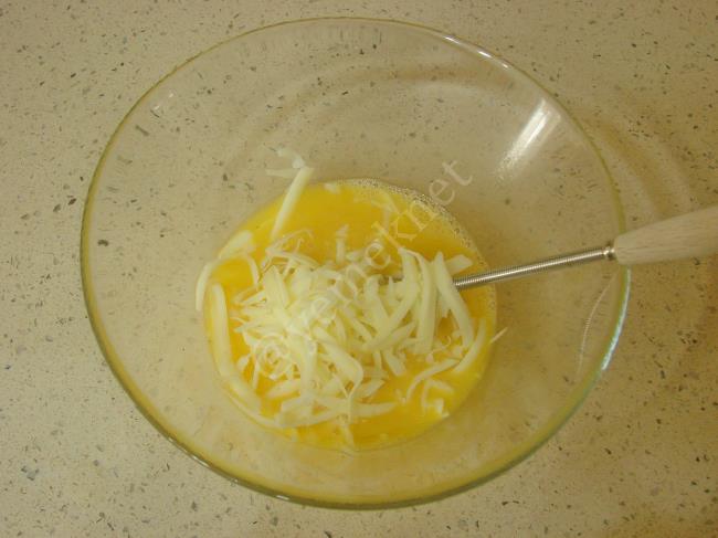 Kabaklı Omlet - Yapılışı (5/12) 