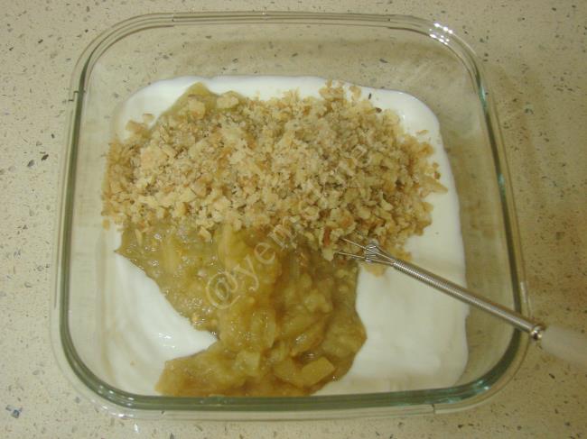 Patlıcan Tarator - Yapılışı (4/8) 