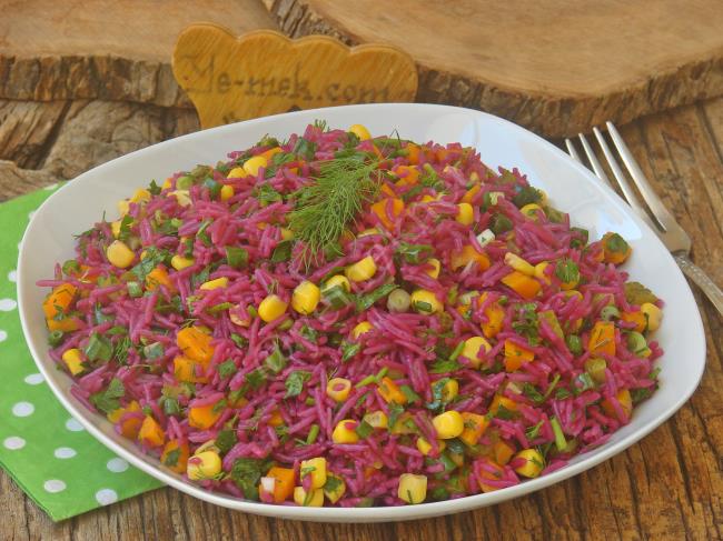 Renkli Ve Lezzetli Bir Salata : Şalgamlı Pirinç Salatası