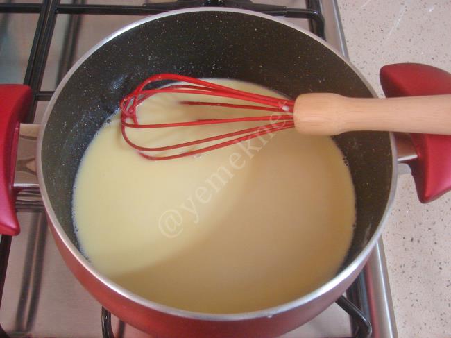 Sütlü Mercimek Çorbası - Yapılışı (8/12) 