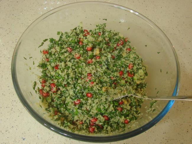 Bulgurlu Ispanak Salatası - Yapılışı (5/8) 