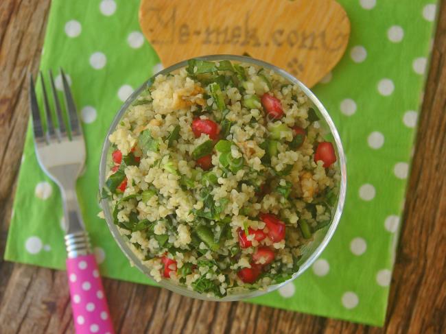 Doyurucu, Pratik Ve Lezzetli Bir Salata : Bulgurlu Ispanak Salatası