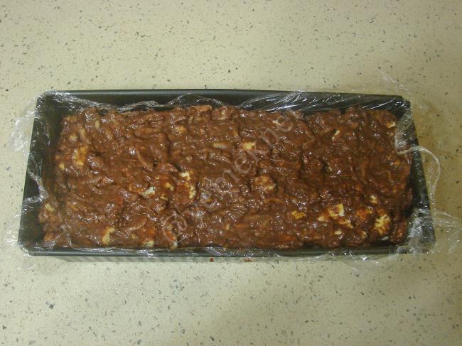 Elmalı Mozaik Pasta - Yapılışı (9/12) 