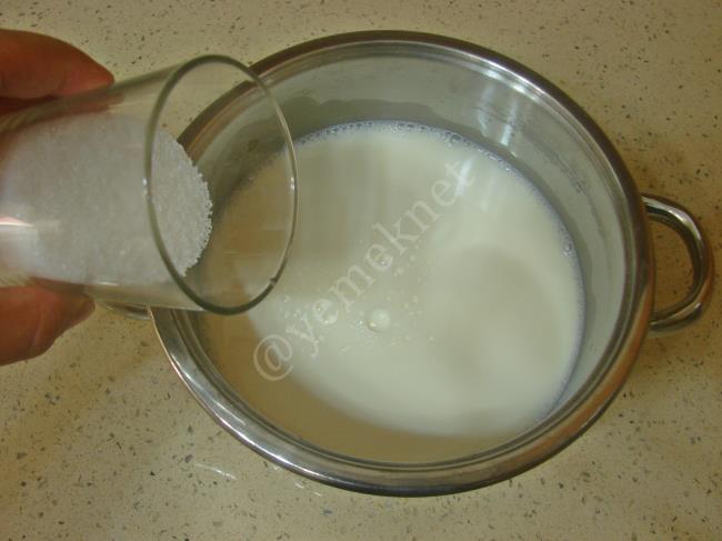 Ev Yapımı Krem Şokola - Yapılışı (2/12) 