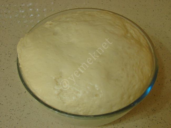 Kuru Mayalı Poğaça - Yapılışı (7/16) 